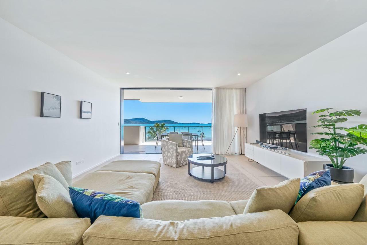 Executive On Whisper Bay - Cannonvale Airlie Beach Eksteriør billede